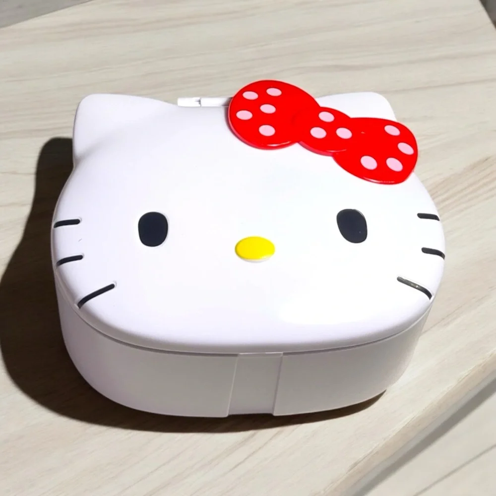 Hello Kitty White and Red Kids Accessory Box - Picture 1 of 2